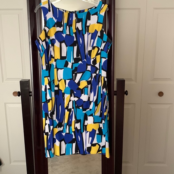 Geometric Dress Size 12 - Picture 1 of 4
